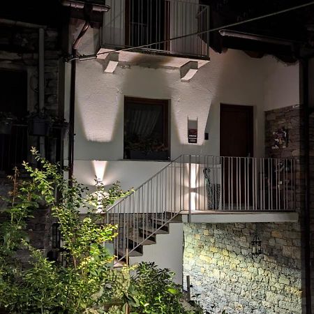 La Via Del Sale Accommodations Holidays Домодосола Екстериор снимка