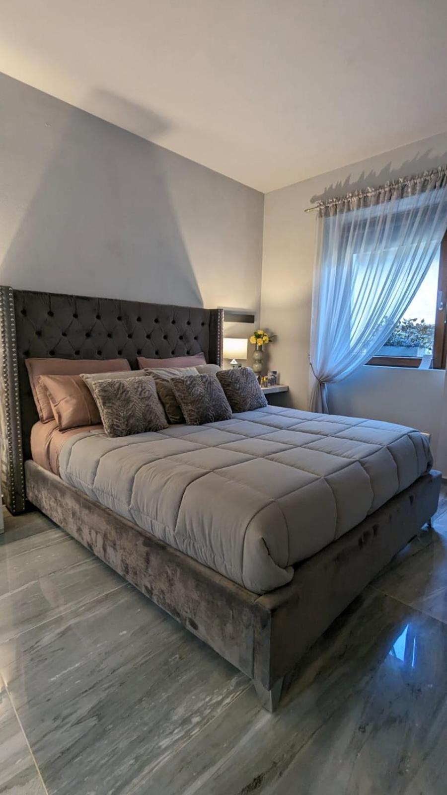 La Via Del Sale Accommodations Holidays Домодосола Екстериор снимка