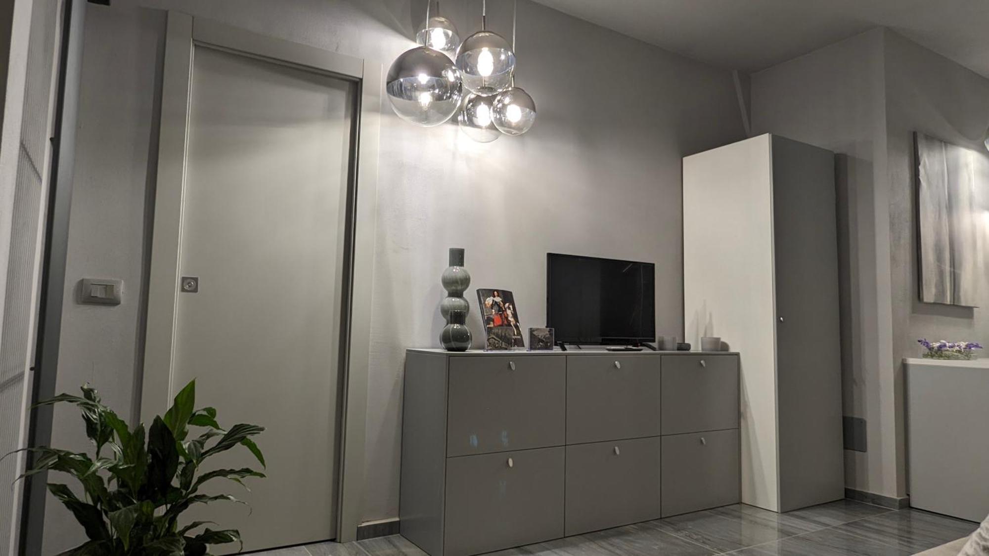 La Via Del Sale Accommodations Holidays Домодосола Екстериор снимка